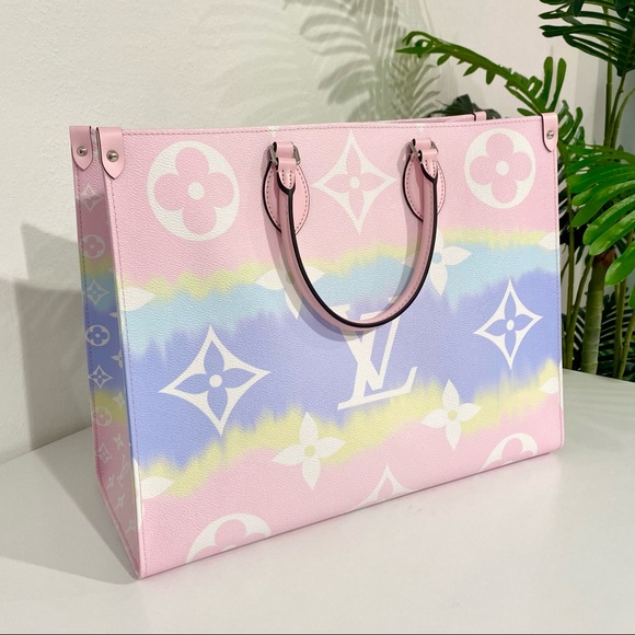 Louis Vuitton Handbags - NWT Authentic Louis Vuitton Pastel Escale OnTheGo Tote GM w box